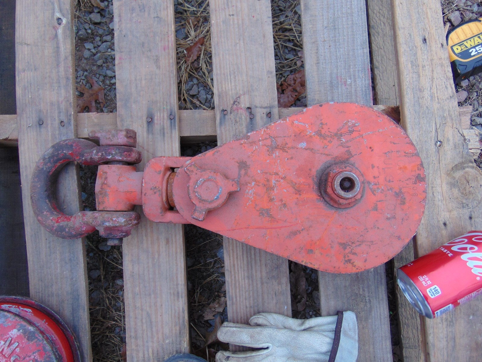 Crosby McKissick 12 Ton 417 Snatch Block Pulley (8" Sheave, 3/4"-7/8" Wire Rope)