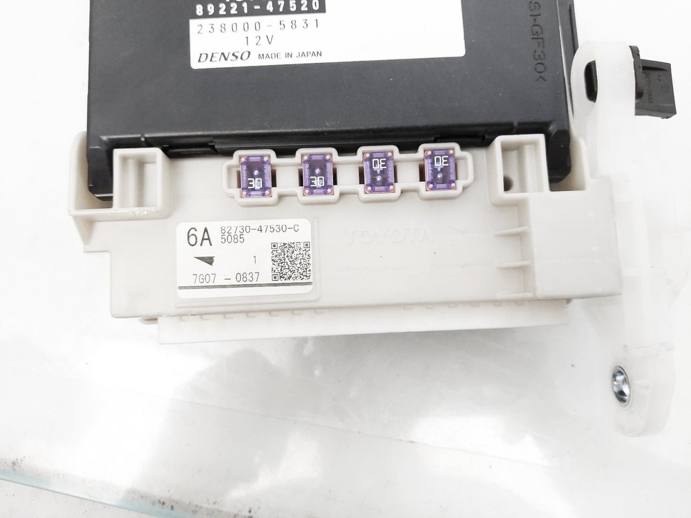 2016-2022 Toyota Prius Prime Multi Plex Network Computer Module *Cracked Clips