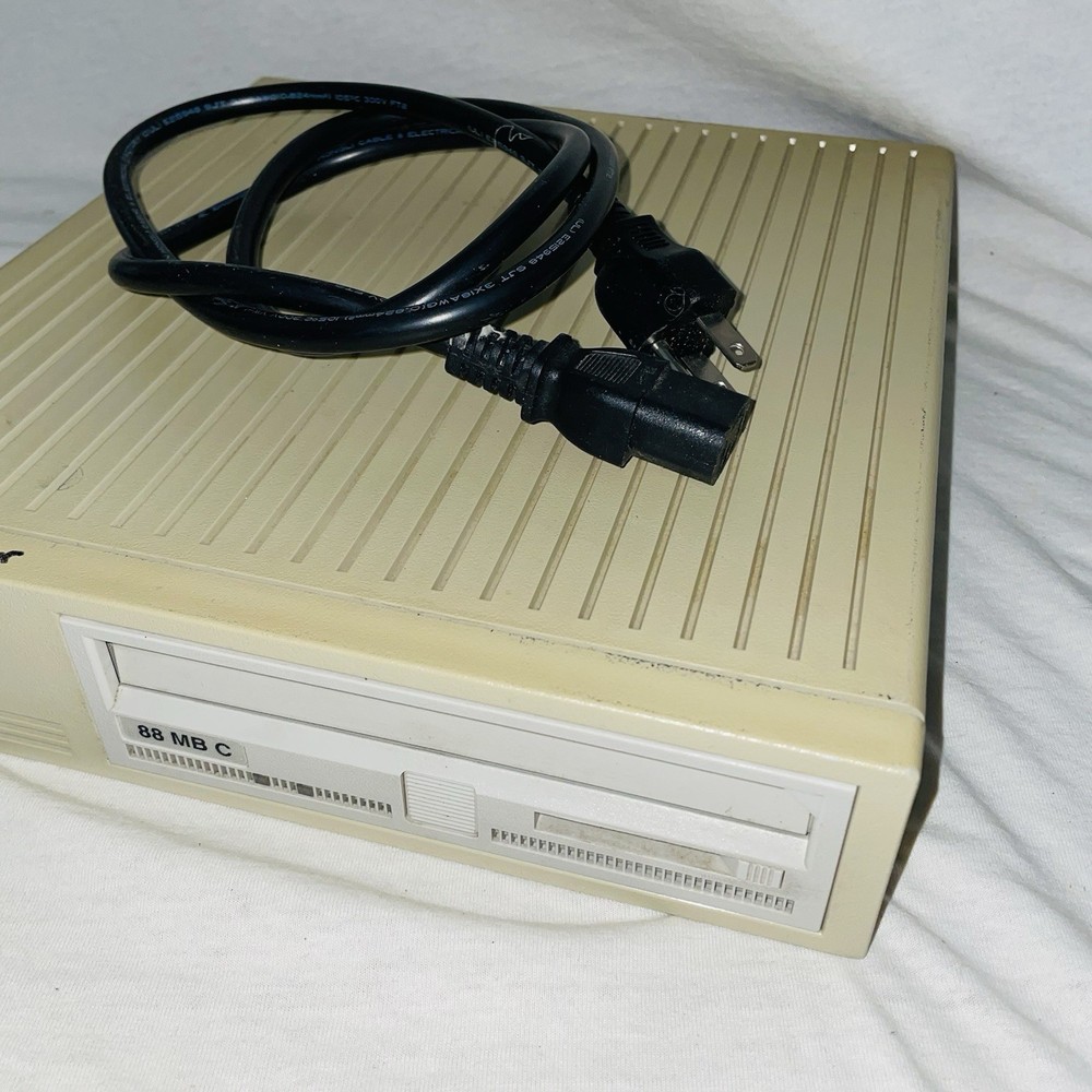 Power User 88 MB C Removable Cartridge SCSI Drive