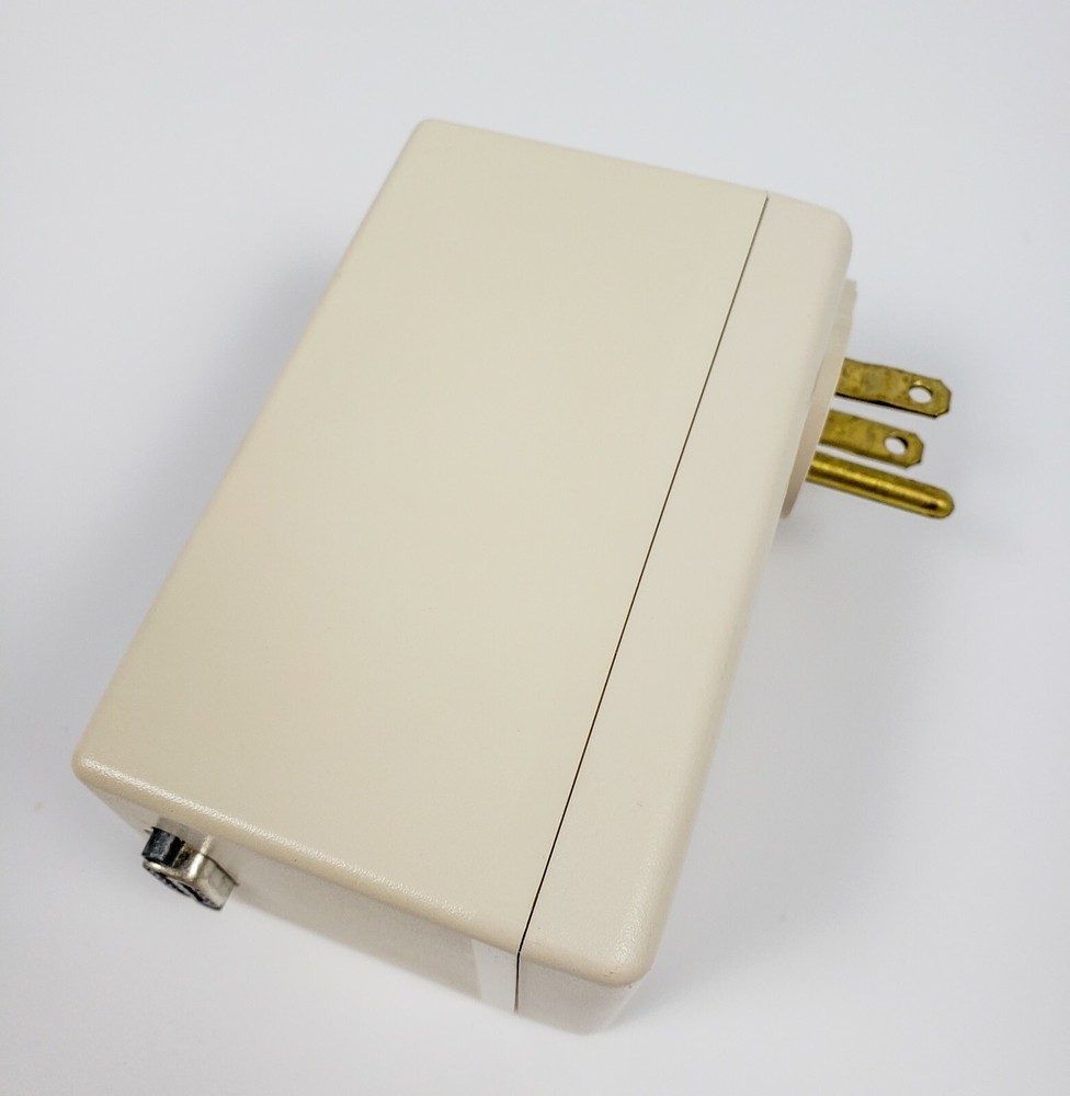 Cutler-Hammer PMCOM5 Series A INCOM COMMUNICATION ADAPTER - NEW