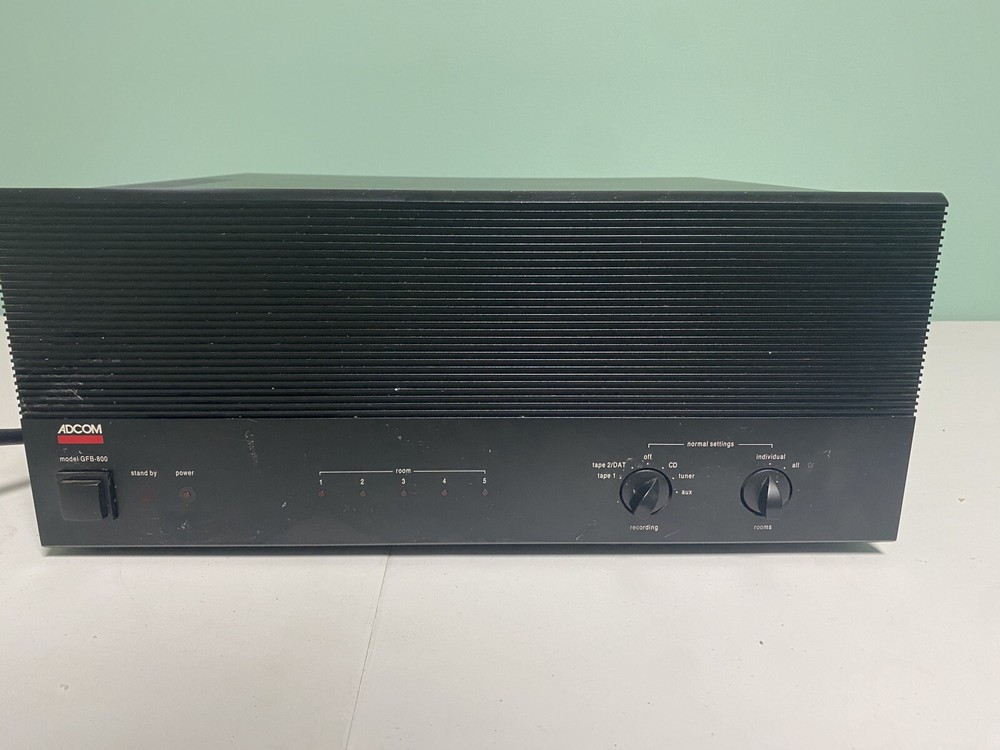 ADCOM GFB-800 MULTI-ROOM MUSIC CONTROL SYSTEM For Parts