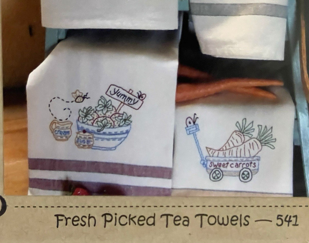 Bird Brain Traceable Embroidery Pattern Fresh Picked Tea Towel Spring Summer