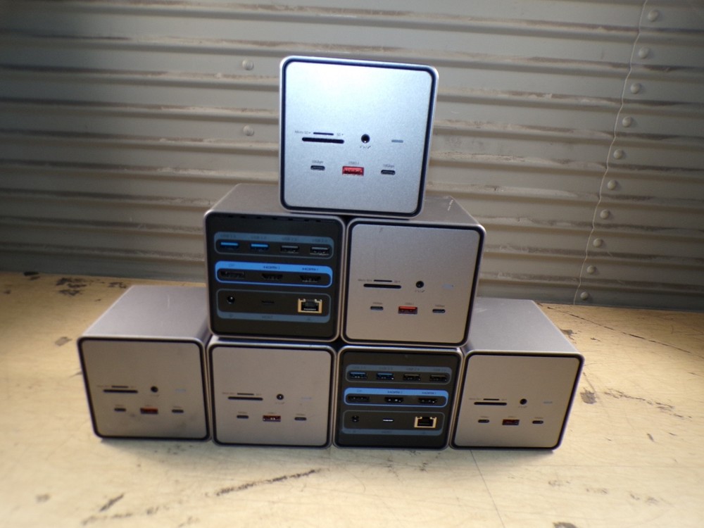 X7 TOBENONE UDS032 USB C DOCKING STATION