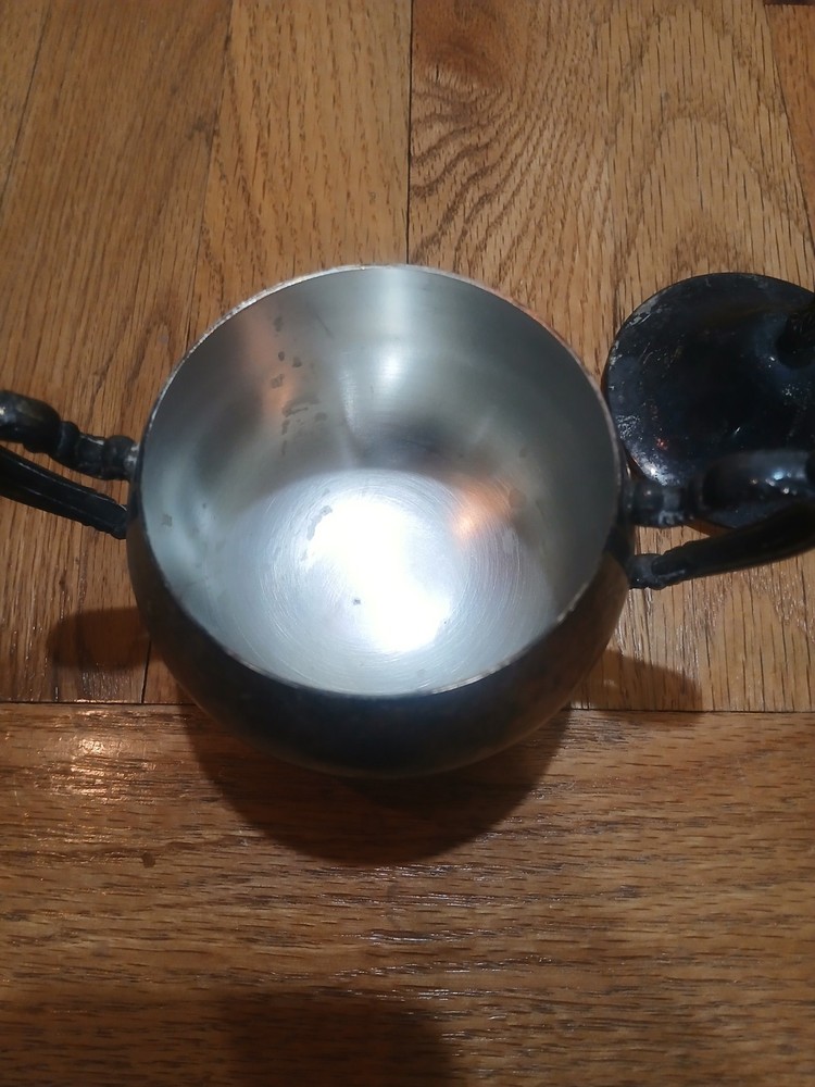 Oneida Silverplated Sugar Pot