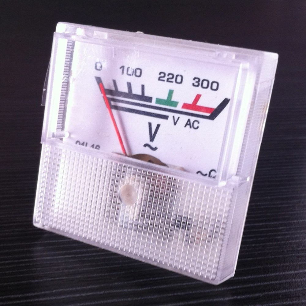 DC/AC 0-300V Class 5.0 Accuracy Square Plastic Panel Meter Voltmeter 1PCS
