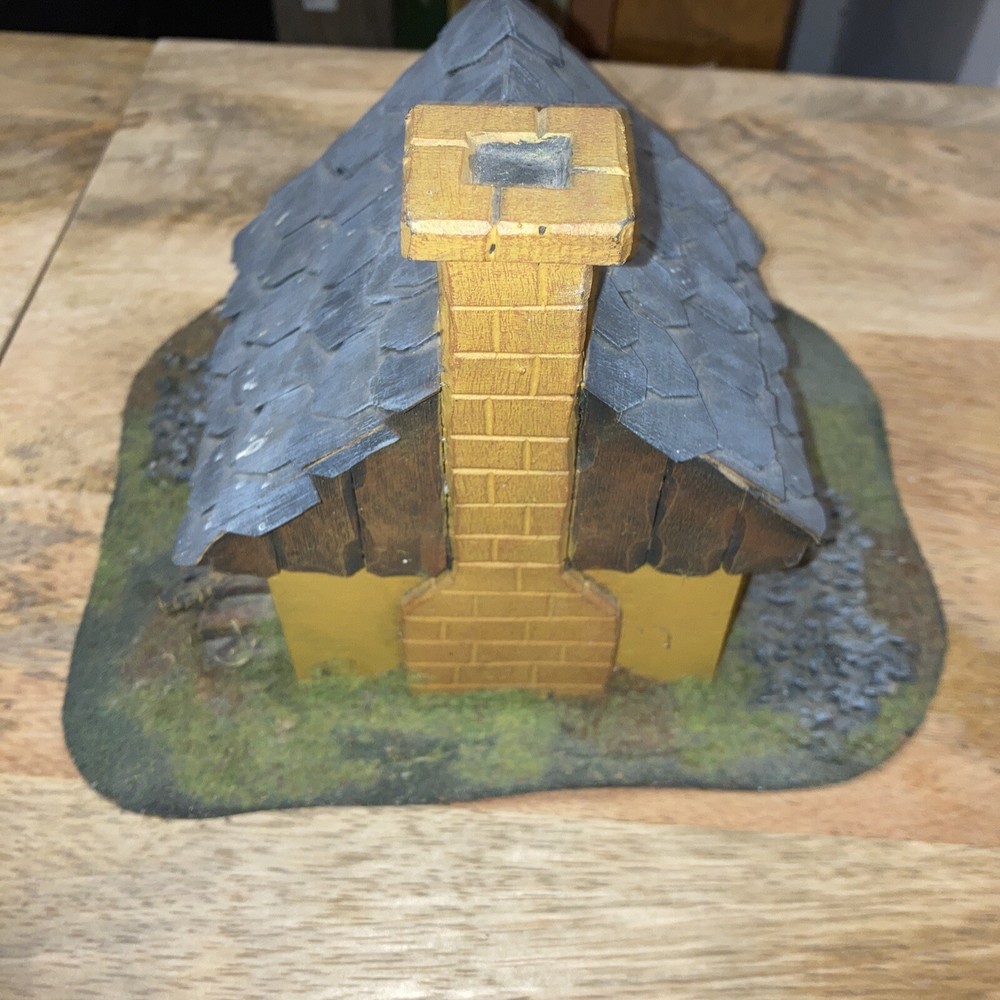Warhammer scenery terrain house / barn