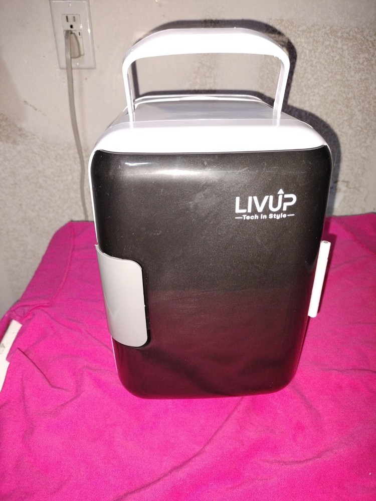 Liv Up Portable Hot Or Cold Refridgerator