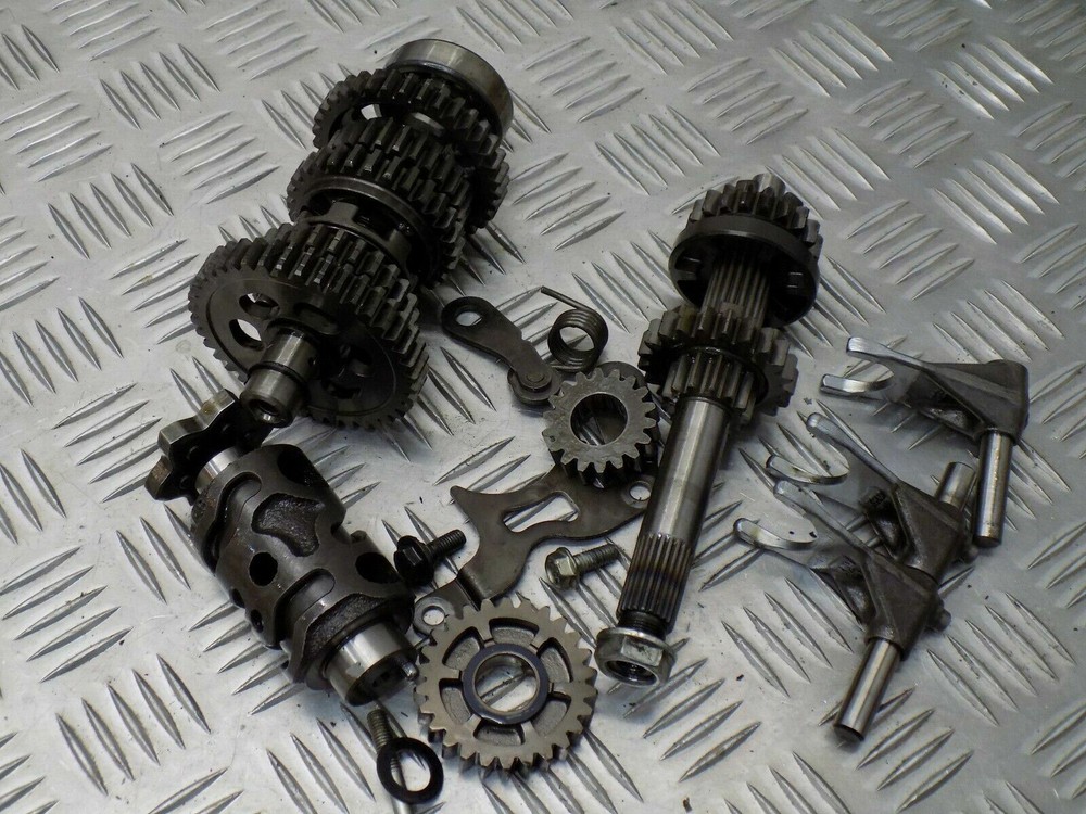 HONDA CBF125 2010 GEARBOX