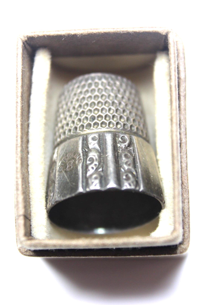 Late 1800's Simons Brothers Sterling Silver Thimble w/ Dated Monogram Panel