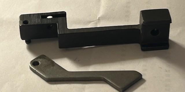 055201 Kicker Assembly