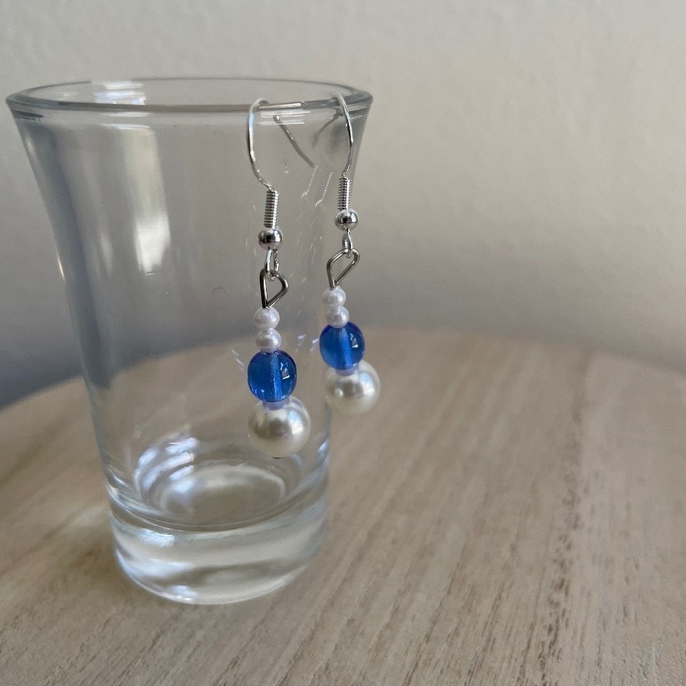 Blue Snowman Beaded Earrings