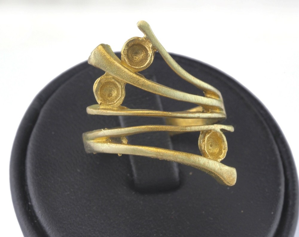 Adjustable Ring Bezel - Raw brass (17.5mm 7US inner size - Adjustable ) OZ2723