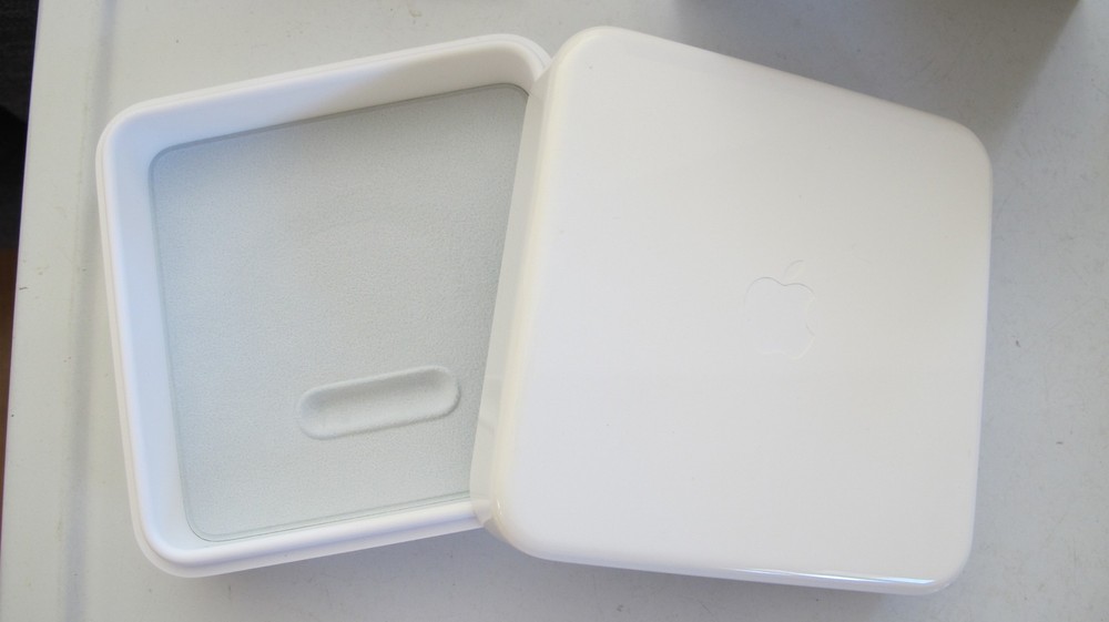 APPLE WATCH Hard Case + BOX - Empty