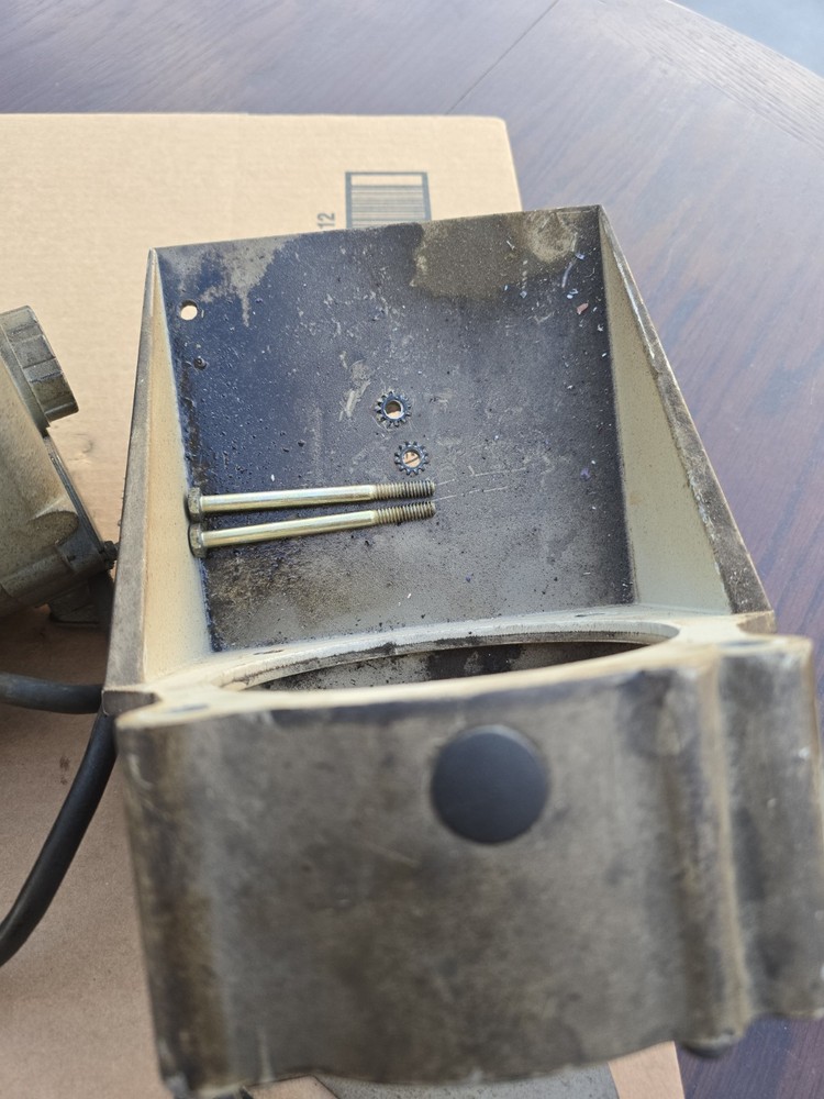 DAREX E-90 PRECISION ENDMILL SHARPENER MOTOR SETUP