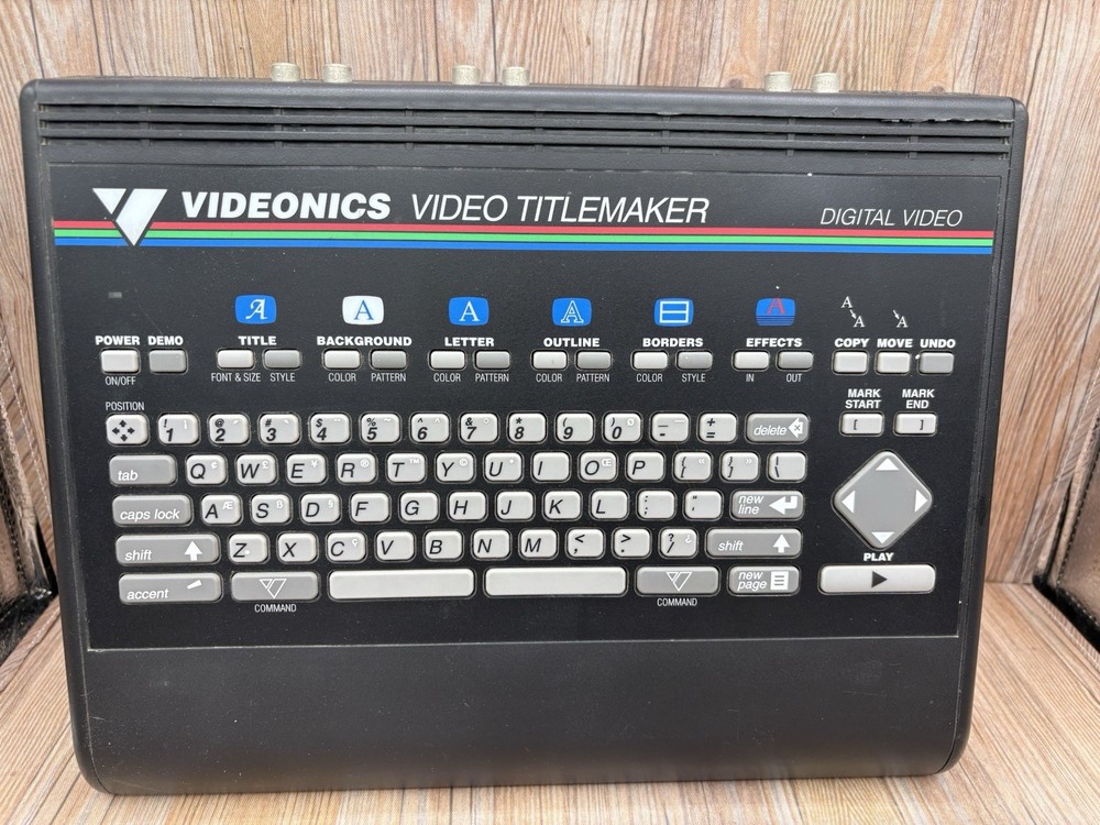 Videonics Video Titlemaker 2000 TM NTSC  NO AC ADAPTER UNTESTED