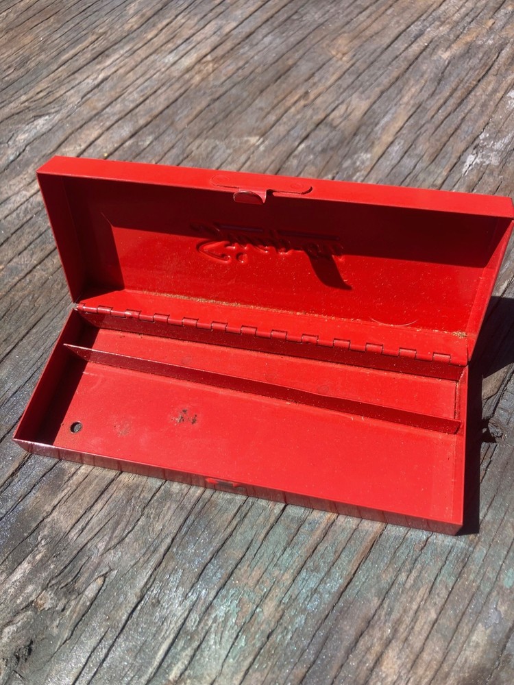 SNAP-ON TOOLS Vintage Socket Set Box KRA-222B