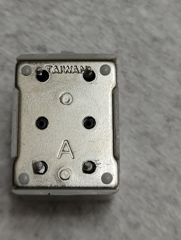 CS-8406 CUI G Piezo Buzzers & Audio Indicators Buzzers