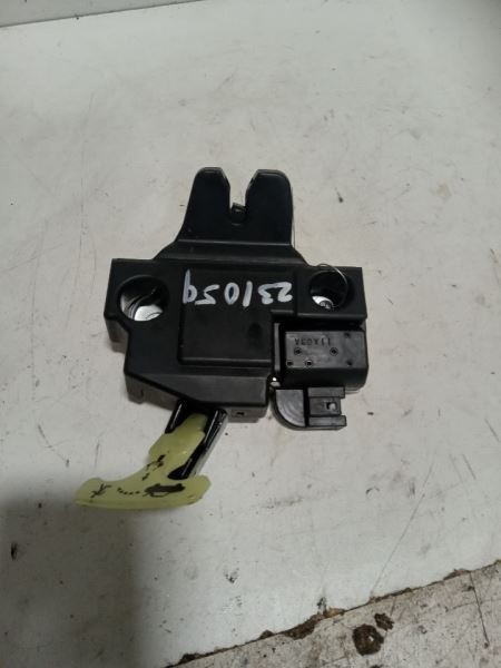 2012 KIZASHI Door Lock Actuator OEM
