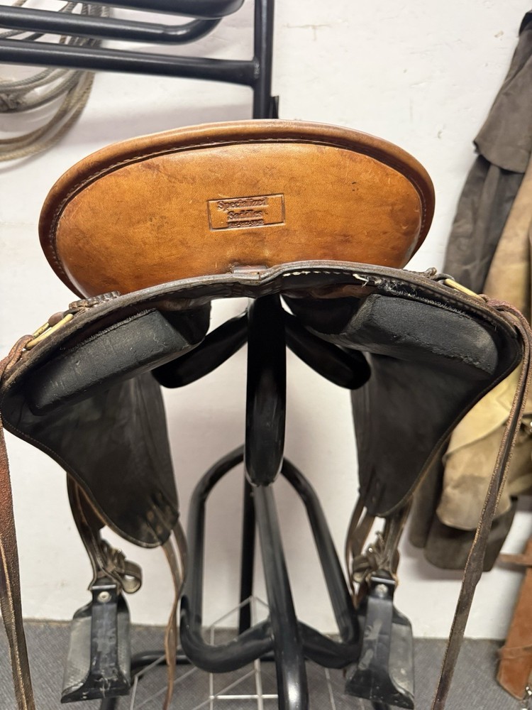 Specialized Saddles 15”.