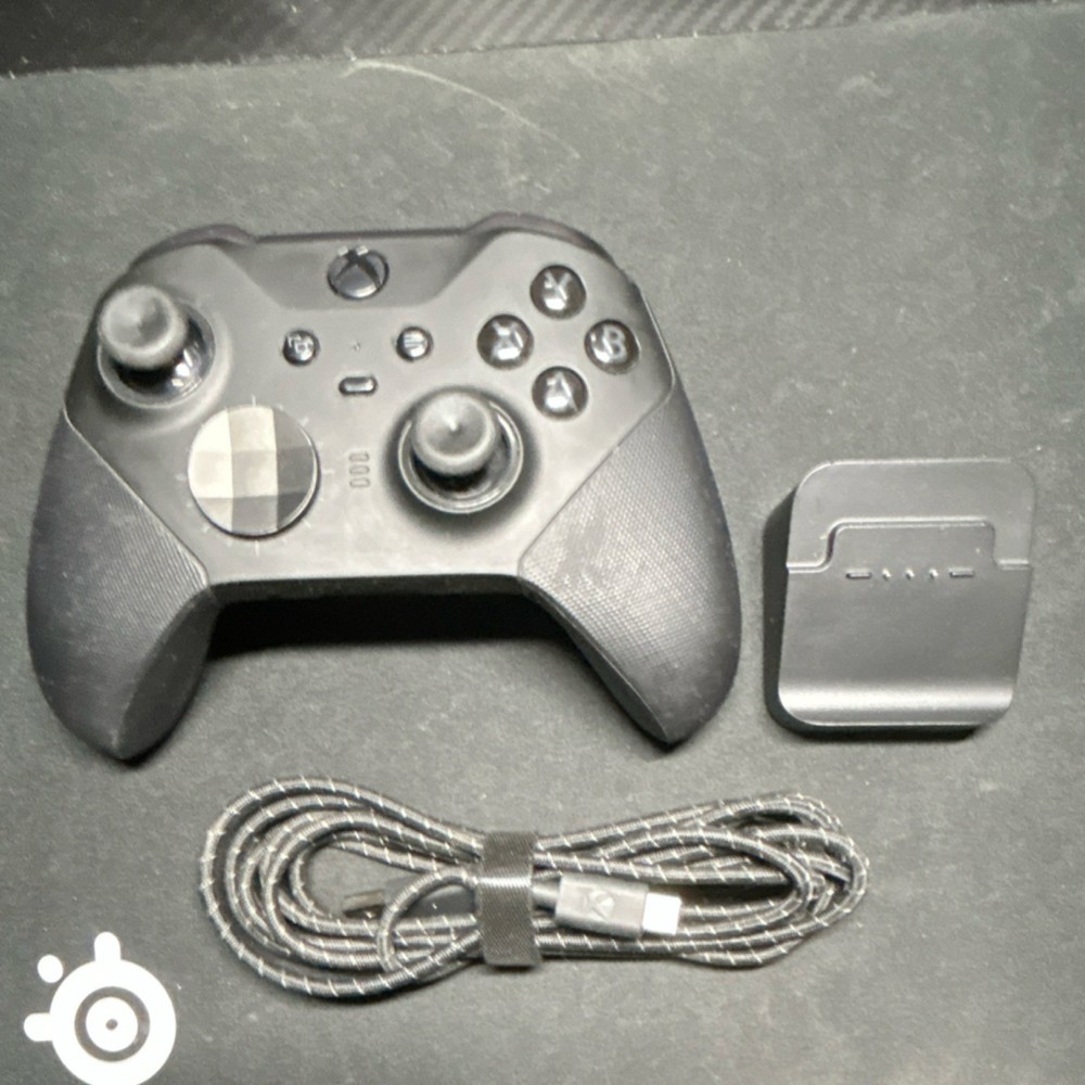Microsoft Xbox Elite Series 2 Wireless Controller Bundle w/ Case, Dock, Cable
