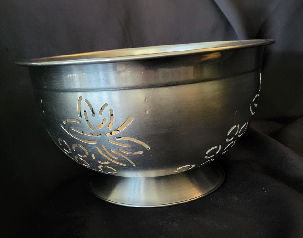 Stainless Colander With Grapevine Pattern 8" Diameter 5" Deep