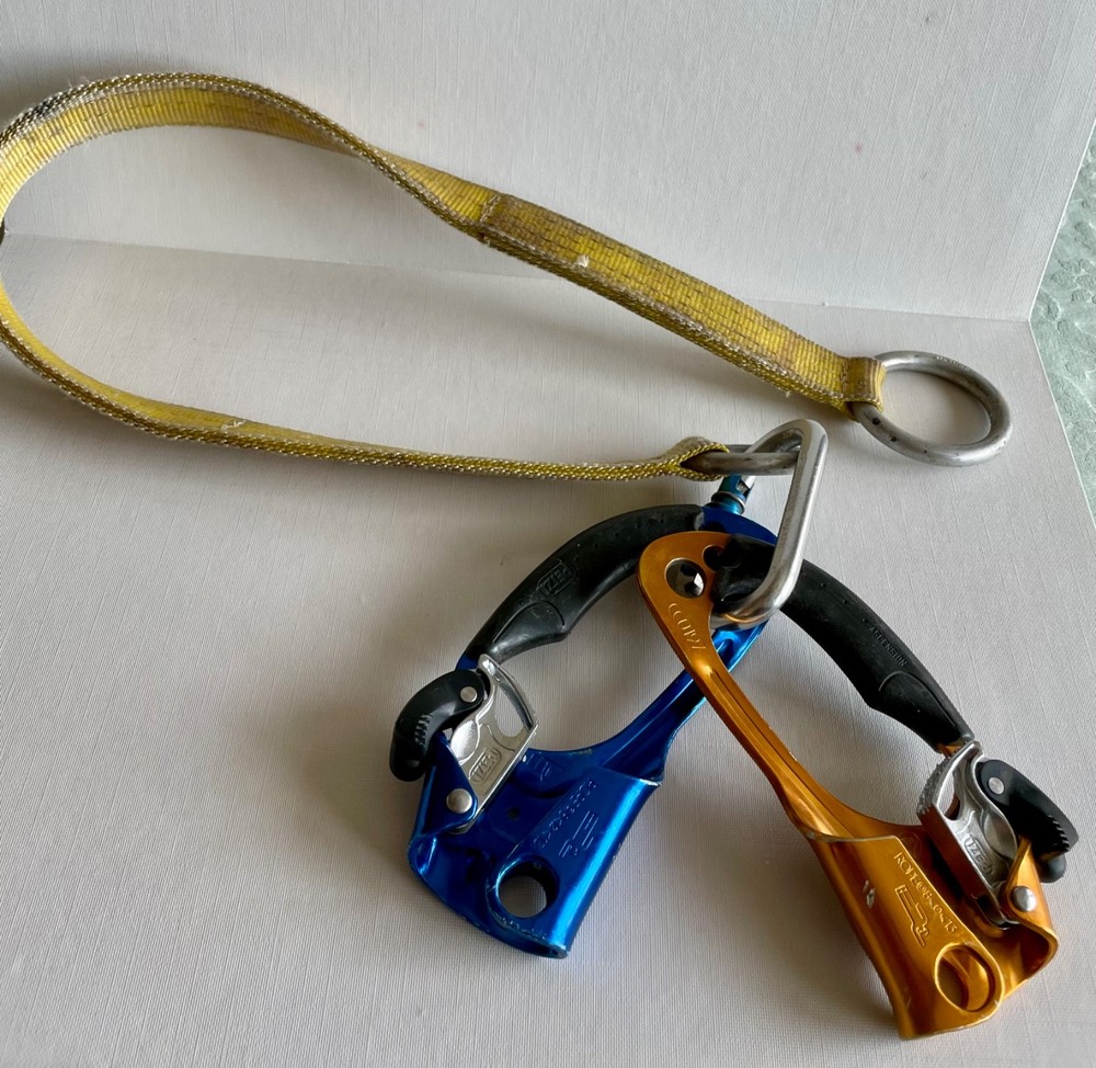 Petzel Ascension Handled ascenders (2)