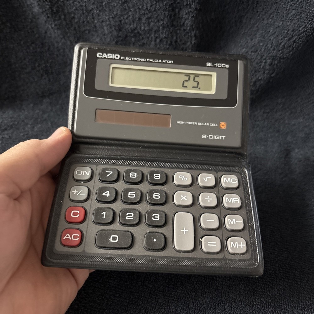 Vintage Casio SL-100B Electronic Calculator Foldable Case Solar Cell Fast Ship