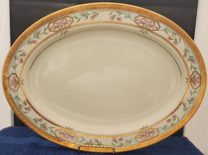Mikasa Merrick 14" Oval Serving Platter LK