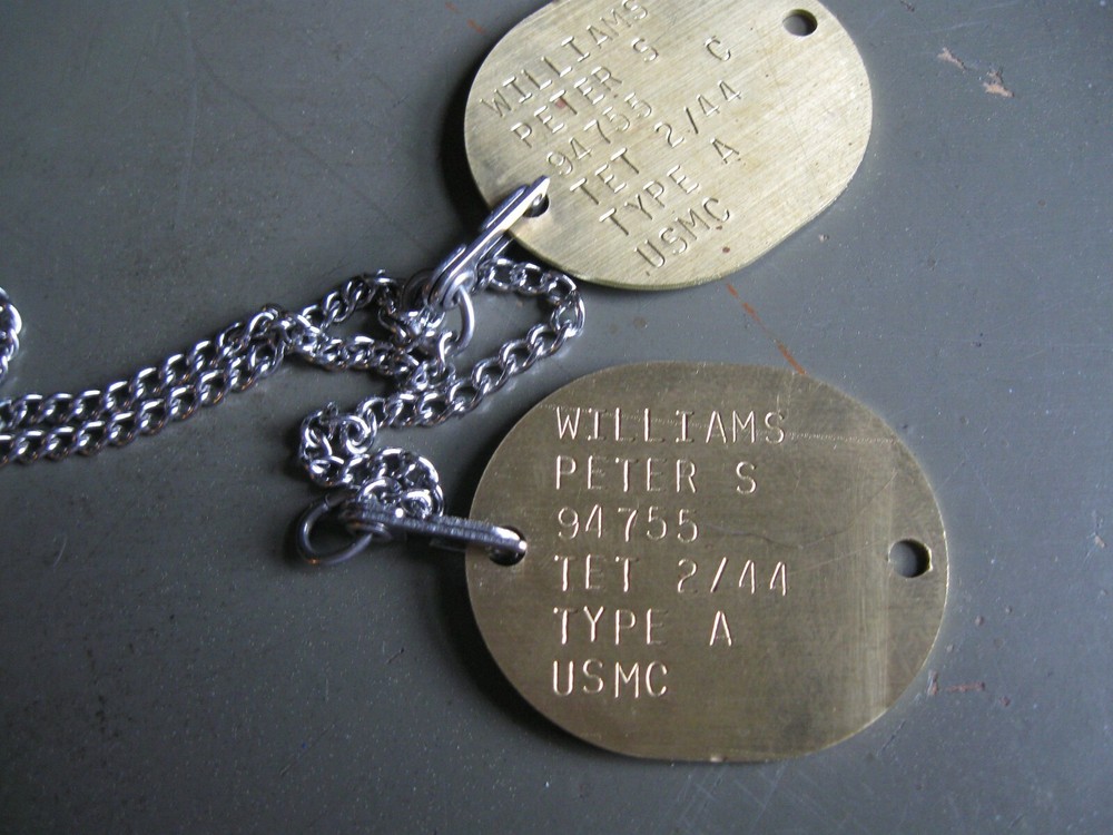 M1943 Brass WW2 Navy and marine dog tag reproductions with sister hook chains