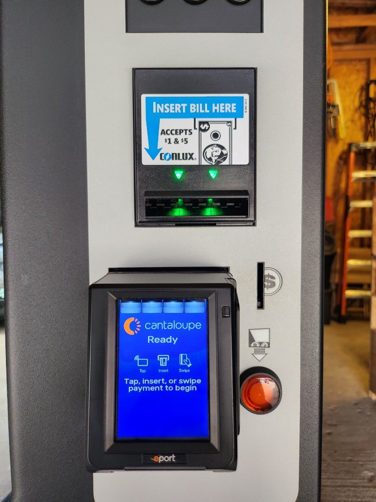 Vending Machine 23-Selection Snack Model #3573