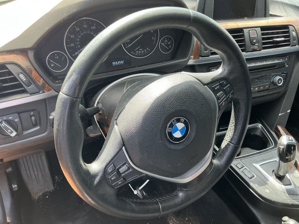 Fuse Box Engine Fits 12-18 BMW 320i 5011441