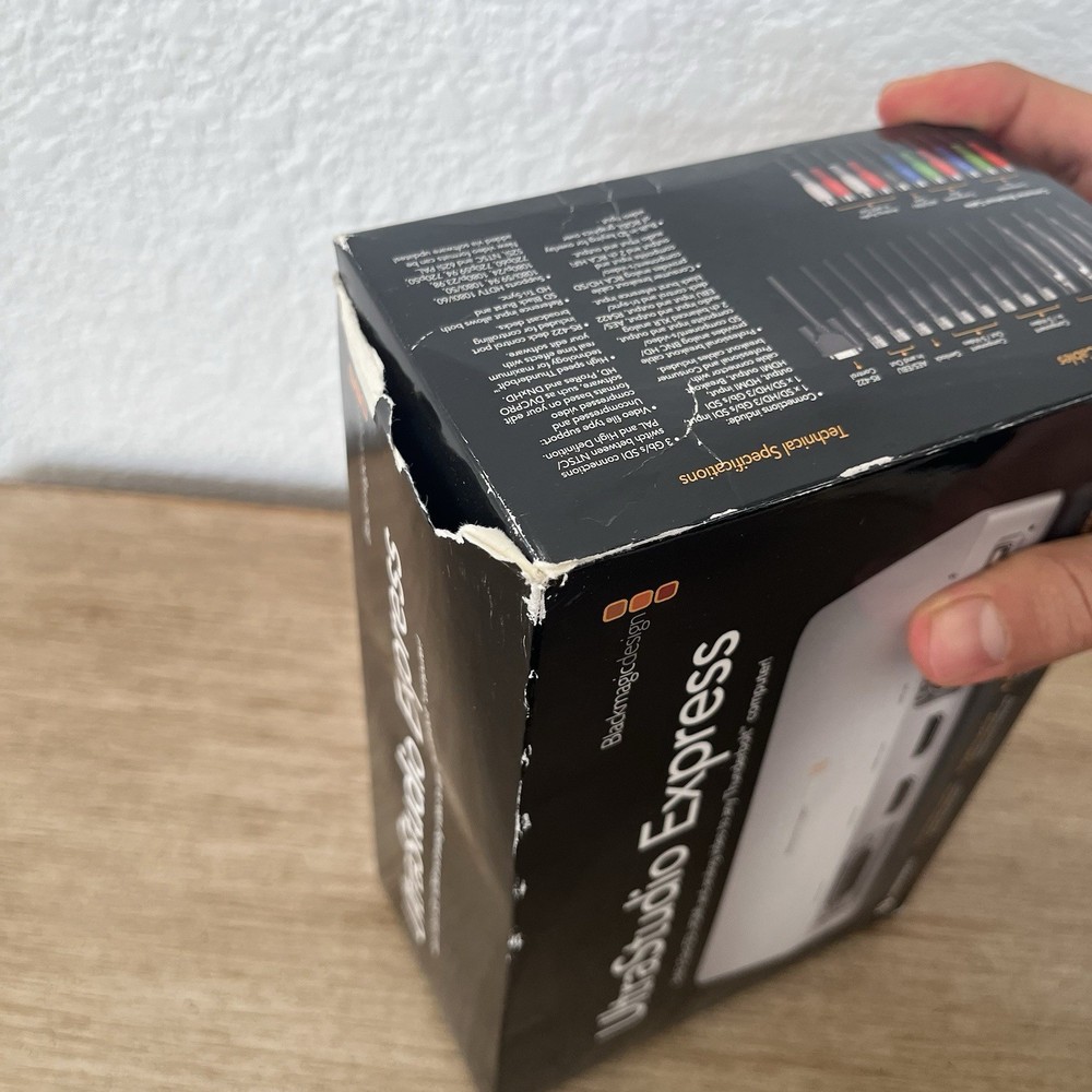 Blackmagic Design UltraStudio Express Thunderbolt Cables
