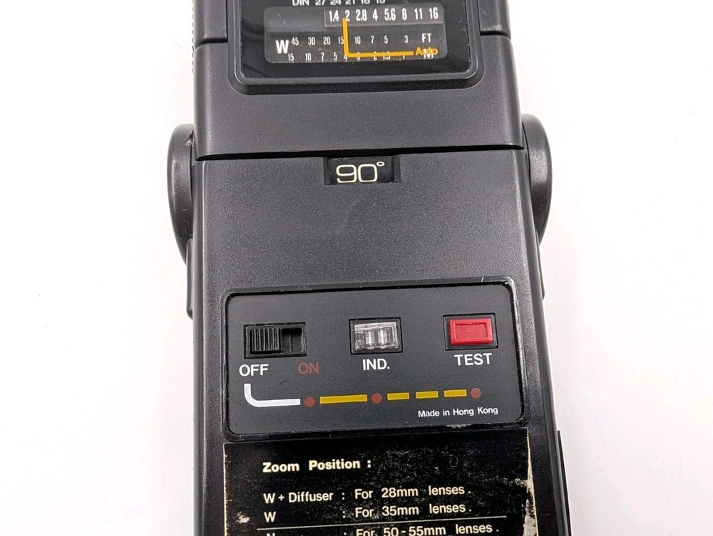 FOCAL M500C-ZOOM - Auto Electronic Camera Flash Unit 20-01-37- Untested (260053