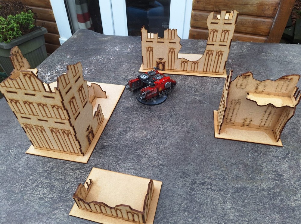 Warhammer 40,000 MDF 6x4ft scenery