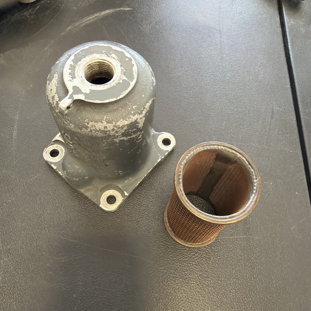 LYCOMING 62815 OIL FILTER HOUSING AND FILTER