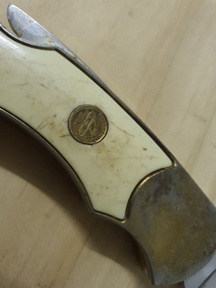 Knife