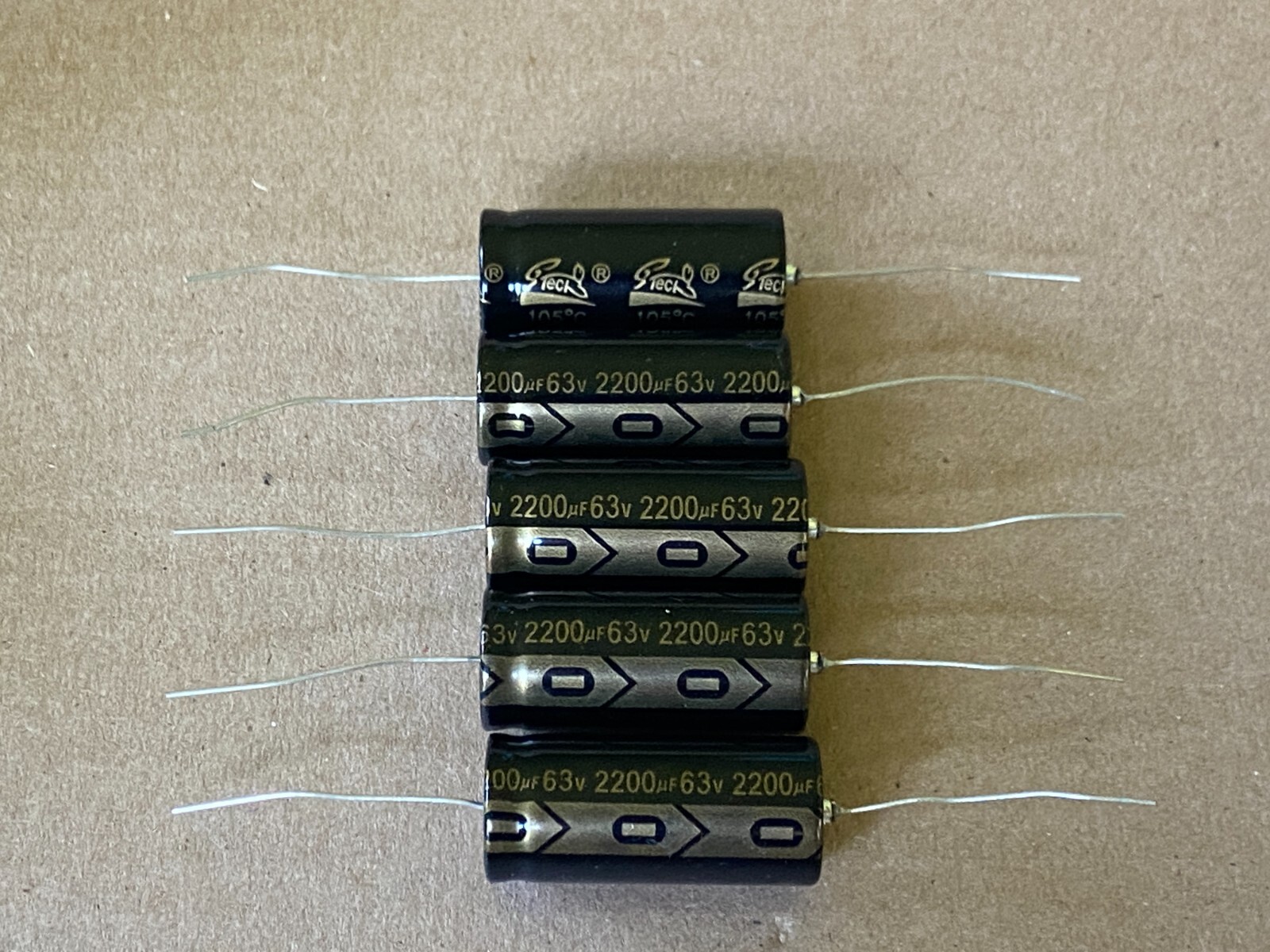 5pc Electrolytic Capacitor Axial 2000hr +105℃ RoHS 2200uF 63V φ18x40mm Supertech