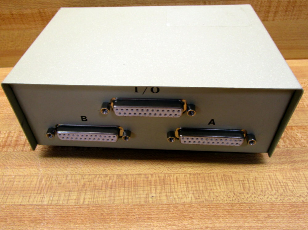 Belkin F1B024E Data Transfer Switch