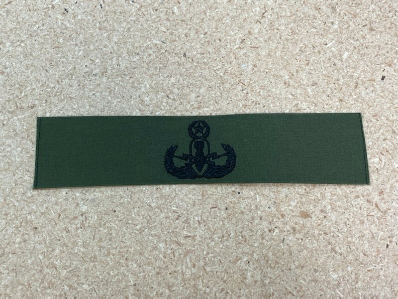 US Navy Embroidered Badge EOD Master Explosive Ordanance Disposal OD Green Patch