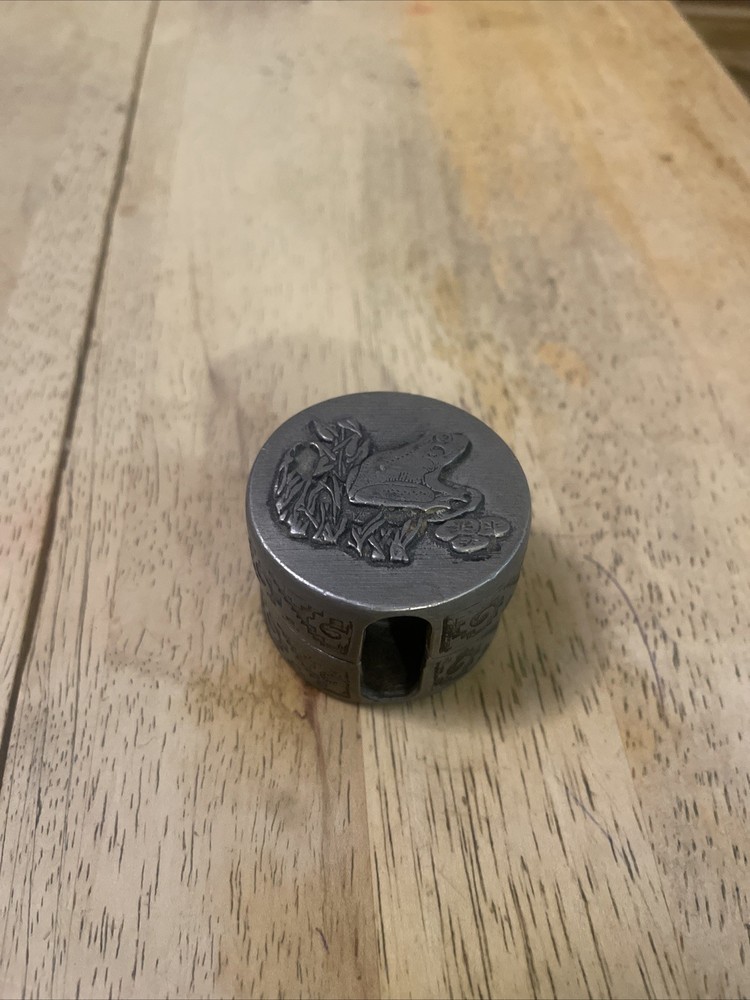 VTG 1980 Nautilus by Sinclair Pewter Stamp Dispenser Frog