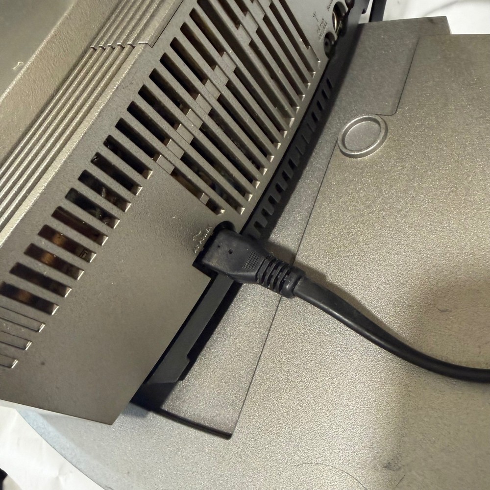 Bose Wave Music System III Multi-CD Changer Gray 4-Disc Remote FM/AM Untested