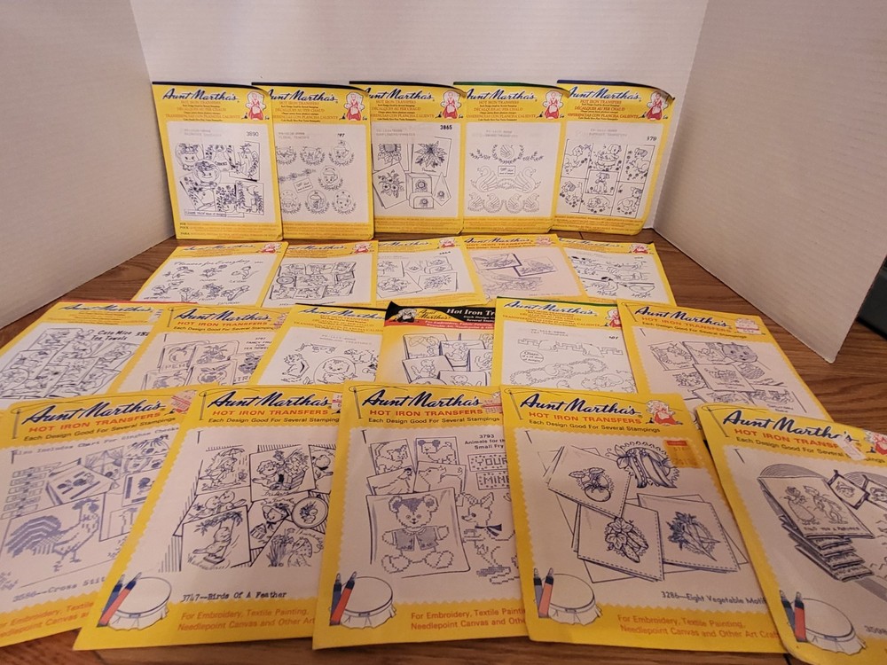 Big Lot 21 Aunt Martha's Hot Iron Transfer Patterns