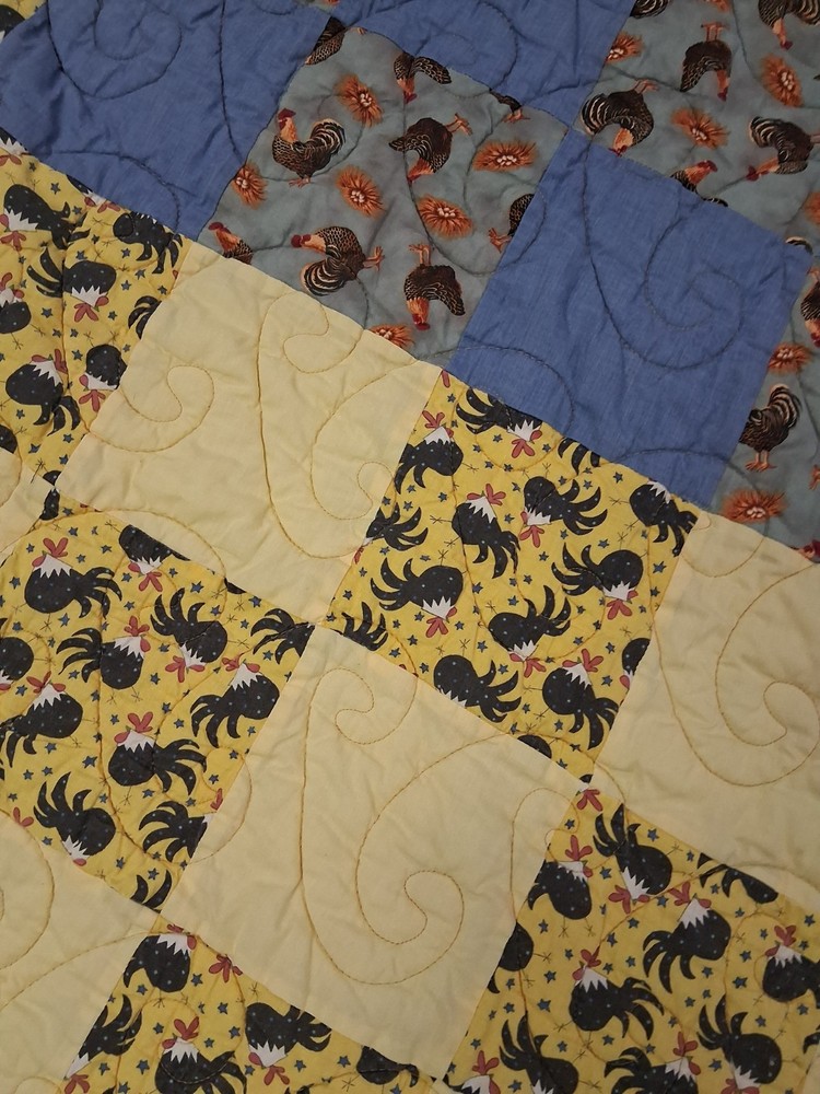 Vintage Patchwork Quilt Double Sided Rooster Chicken Theme 62x75" Yellow