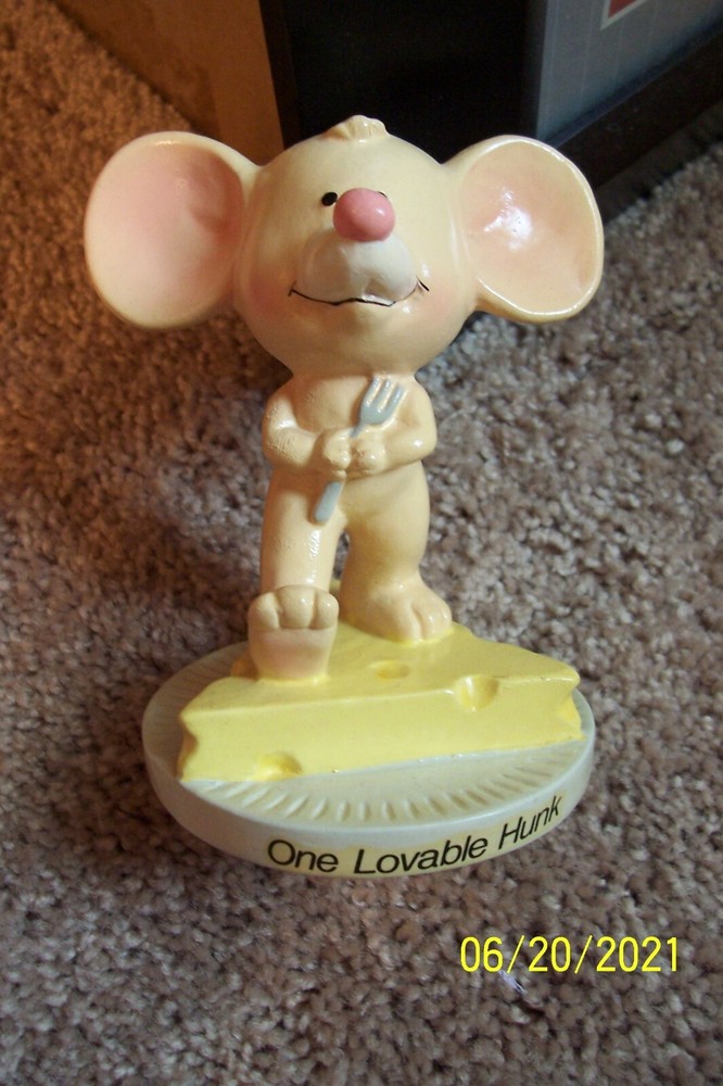 "One Lovable Hunk" Mouse Figure