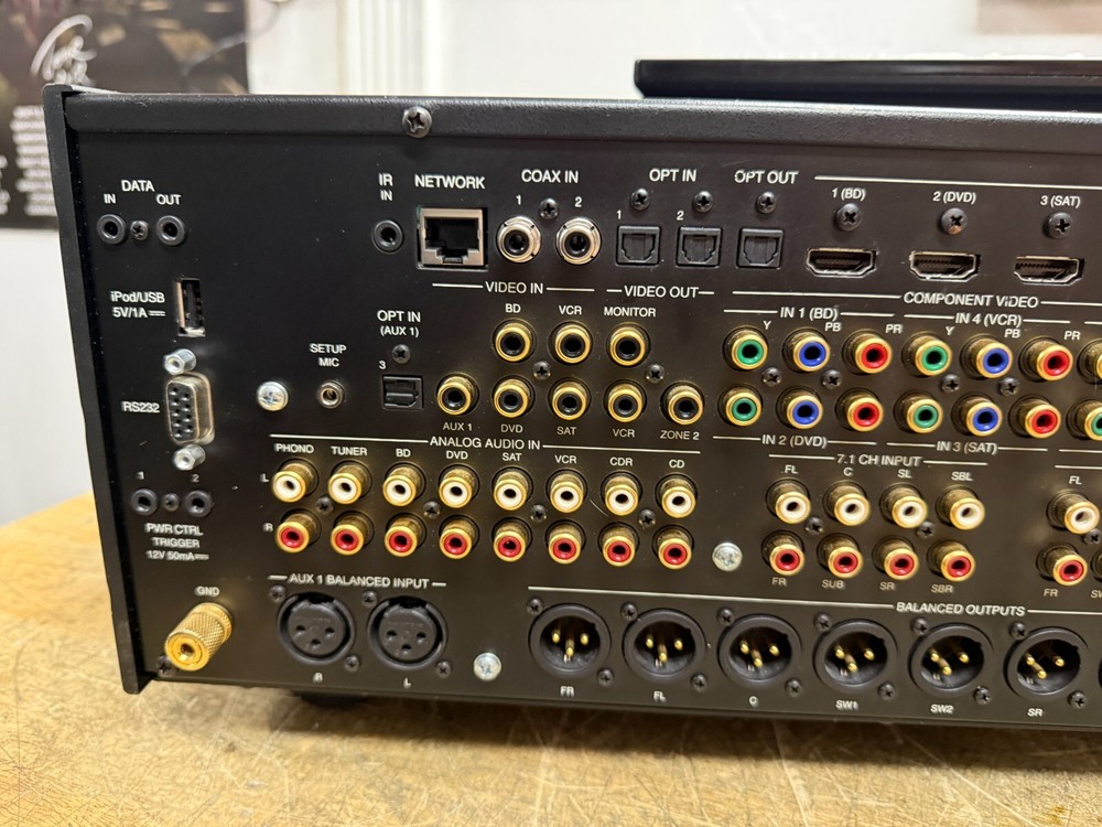 McIntosh MX121 Audio Video Control Center