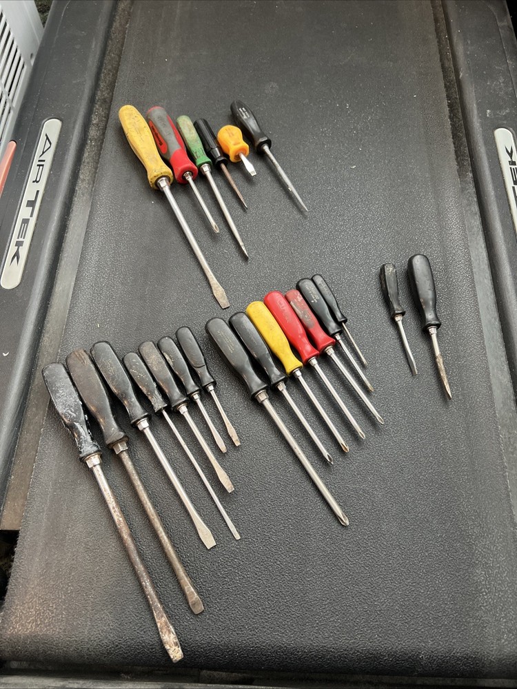 ⭐️Lot 22 Snap On Phillips Flat Head Screwdriver Set SSDP SSDSets 🔥vintage