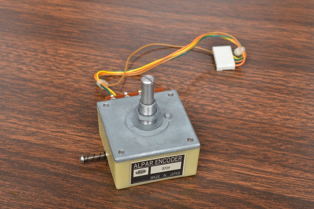 ICOM IC-745 PARTS: VFO ENCODER (751 751A)