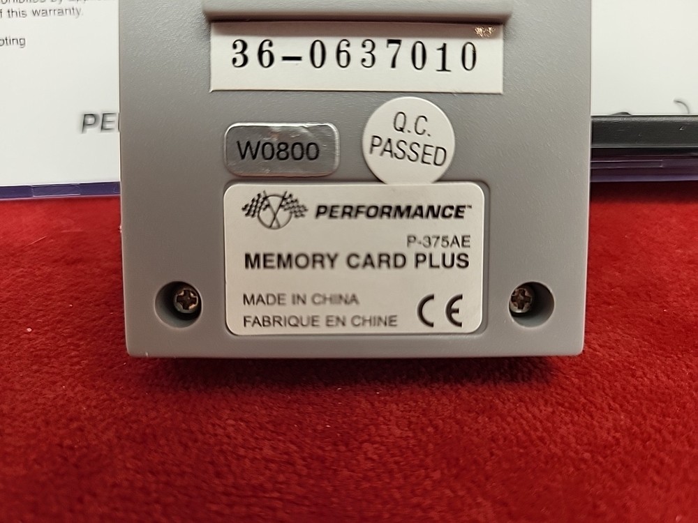 Nintendo 64 Memory Card Plus with Case - READ