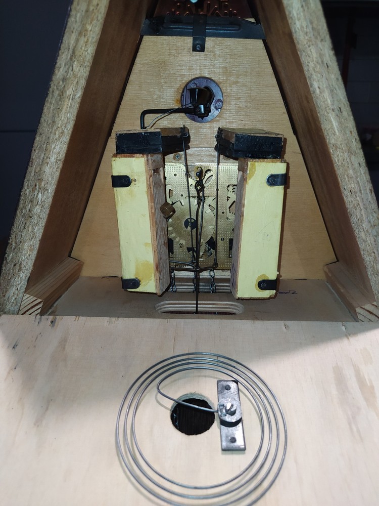 Soviet Vintage Cuckoo clock, USSR clock, Working video .