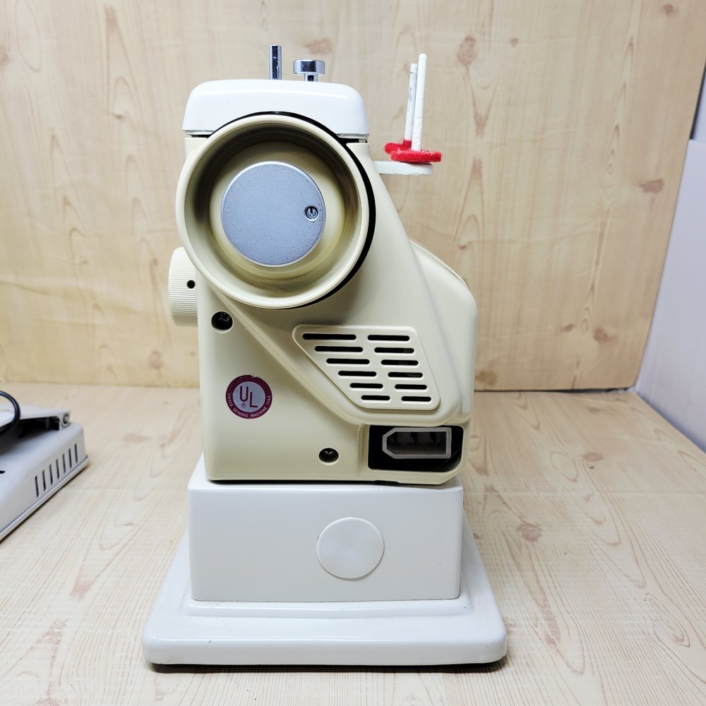 Necchi Sewing Machine 523 Works MISSING TABLE